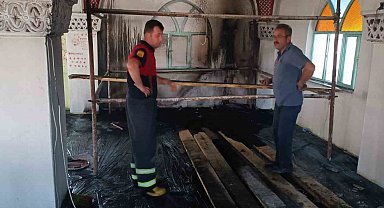 Osmancık'ta camide çıkan yangın söndürüldü