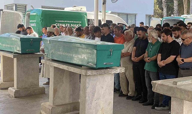 Oto yıkamacıda ölen 4 gençten 2'sinin cenazeleri toprağa verildi