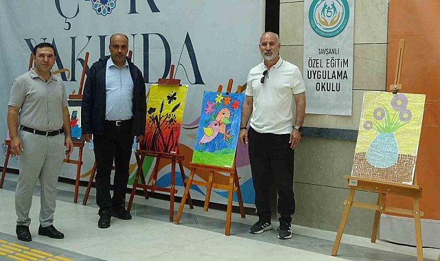 Özel Eğitim Uygulama Okulu'ndan farkındalık sergisi