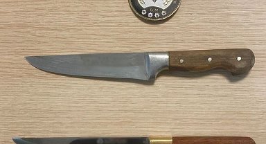 Polis bir hafta boyunca yaptığı denetimlerde uyuşturucu, bıçak ve silah ele geçirdi