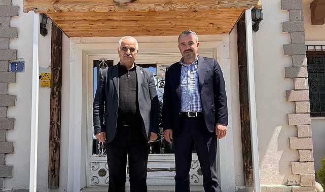 Pursaklar Belediye Başkanı Çetin'den muhtarlara bayram ziyareti