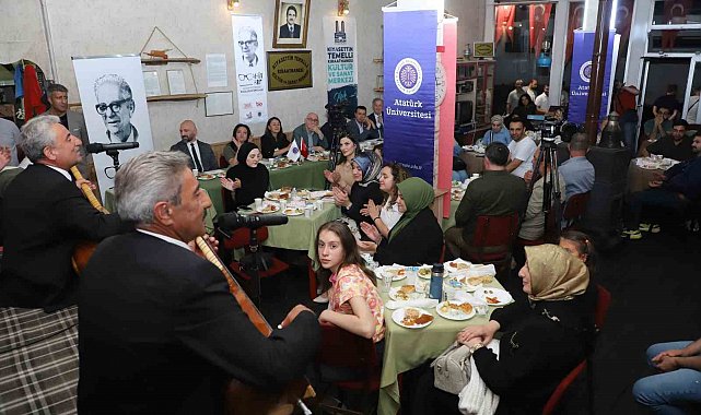 "Cahit Arf halk buluşmaları: Temelli kıraathanesinde bilim ve kültür sohbetleri" programı yoğun ilgi gördü