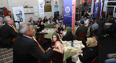 "Cahit Arf halk buluşmaları: Temelli kıraathanesinde bilim ve kültür sohbetleri" programı yoğun ilgi gördü