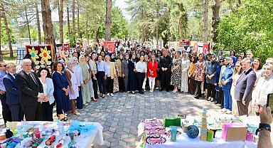 "Gelenekten Geleceğe" projesi yıl sonu sergisi düzenlendi