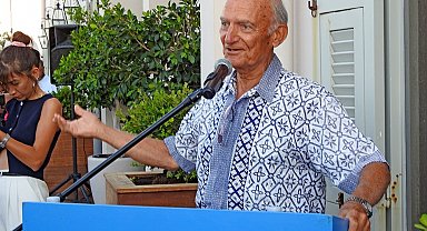 "Zor Zamanlar" okuyucuyla buluştu