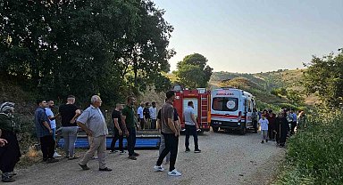 Römorkun altında kalan çocuk yaralandı