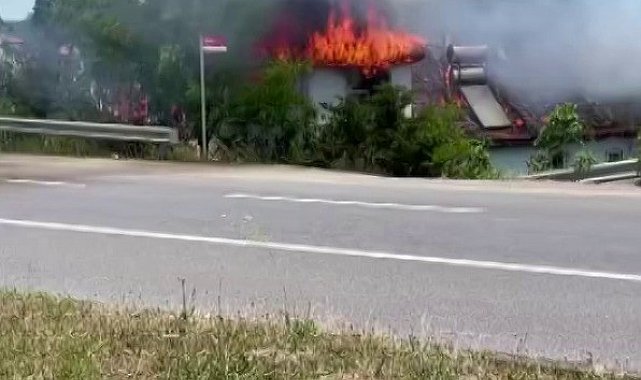 Sakarya'da bir ev alev topuna döndü
