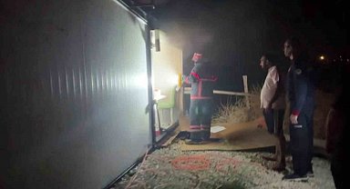 Sakarya'da kahvehanede yangın: Kundaklama şüphesi üzerinde duruluyor