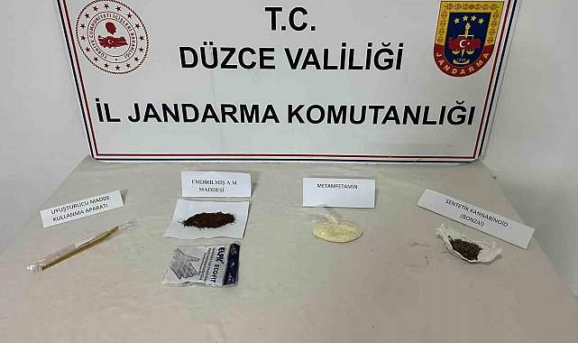 Sakarya'dan Düzce'ye uyuşturucu getirirken yakalandı