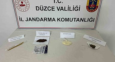 Sakarya'dan Düzce'ye uyuşturucu getirirken yakalandı