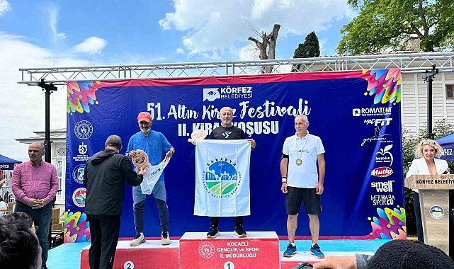 Sakarya'nın koşan tecrübesi Ali Turan kürsüyü bırakmıyor