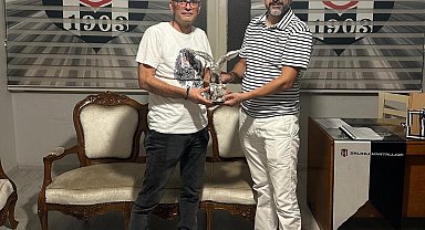 Salihli Beşiktaşlılar Derneği'nde bayrak değişimi