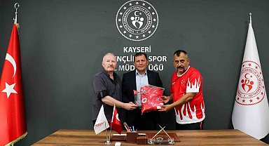 Şampiyon sporculardanKabakcı'ya ziyaret