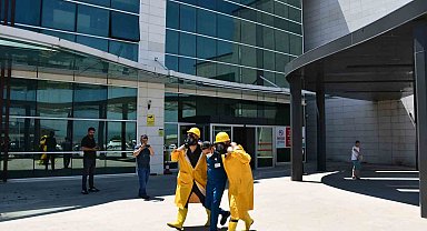 Samsun itfaiyesinden Ağız ve Diş Sağlığı Merkezi'nde yangın eğitimi