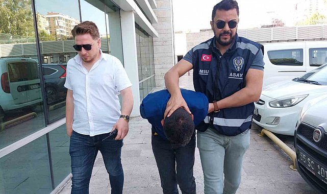 Samsun'da kafeden cep telefonu çalan zanlı, polis tarafından yakalandı