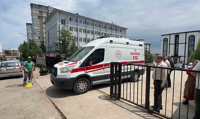Samsun'da okulda zehirlenme şüphesi: 4 öğrenci hastaneye kaldırıldı