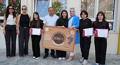 Samsunlu öğrencilerden "Sıfır Atıkla Sanat Yarışması"nda Türkiye birinciliği