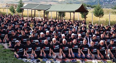 Samsunspor taraftarlarından Filistin'e dua, İsrail'e protesto