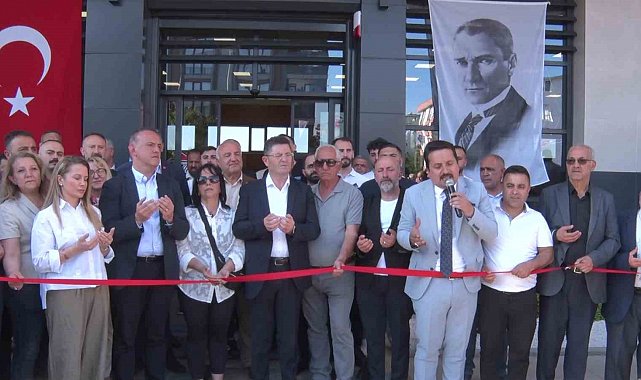 Sancaktepe'de 'Akpınar Mahalle Evi' hizmete açıldı