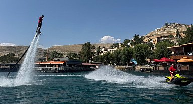 Şanlıurfa ilk defa flyboard ve jet ski gösterisine sahne oldu