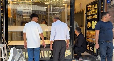 Şanlıurfa'da pompalı tüfekle kuyumcuya soygun girişimi