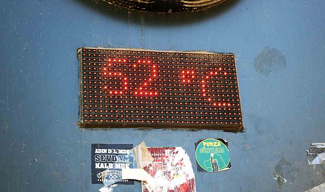 Şanlıurfa'da termometreler 52 dereceyi gösterdi