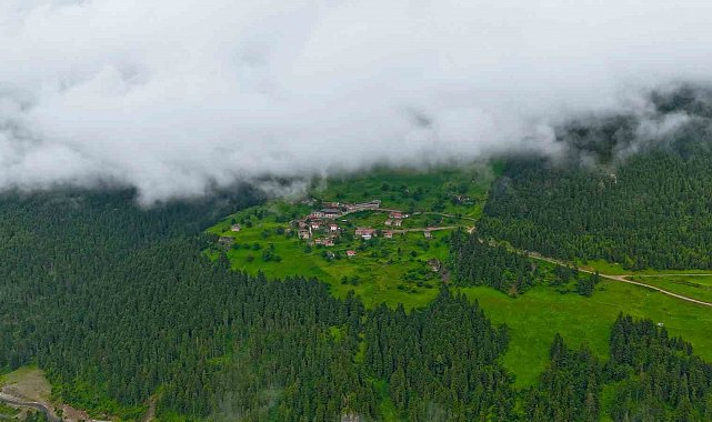 Santa Harabeleri bu kez sis bulutlarıyla mest etti