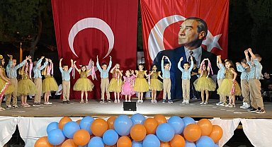 Sarıgöl'de 40 yıllık eğitim yuvasına görkemli veda