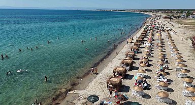 Saros Körfezi sahillerine Kurban Bayramı'nda tatilci akını