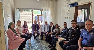 Şehit babalarına anlamlı ziyaret