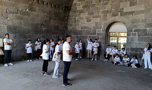 Selçuklu Uygarlığı ve Gevher Nesibe Tıp Tarihi Müzesi gençlerin ilgi odağı oluyor