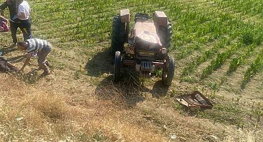 Selendi'de traktör devrildi: 1 ölü