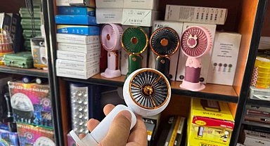 Serinlemenin en ucuz yolu el vantilatörleri