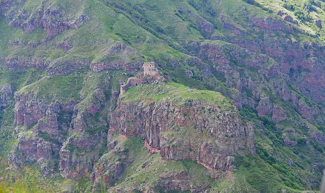 Şeytan Kalesi seyir terasının temeli atıldı