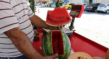Sıcaklar vatandaşı sulu meyvelere yönlendirdi