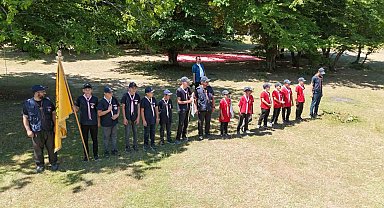 Sinop'ta izcilik kampı bayrak töreni