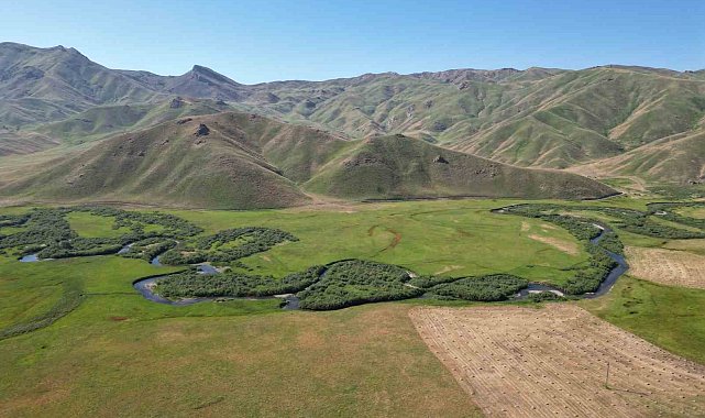 Şırnak'ta dev menderesler havadan görüntülendi