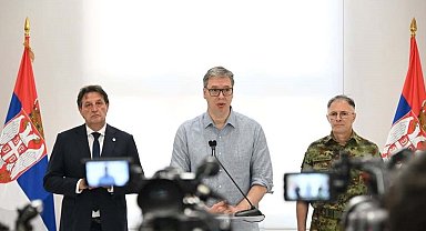 Sırp lider Vucic: "Şimdi Batılılar olarak, Ruslara toprak bütünlüğünün ihlal edilmesinden nasıl söz edeceksiniz"