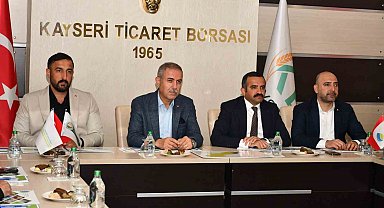 Sivas heyeti, Türkiye'nin yeni nesil tarım modelini yerinde inceledi