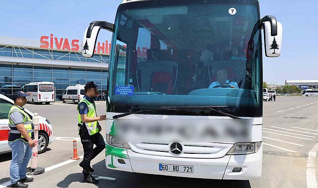 Sivas'ta bayram öncesi trafik denetimleri arttı