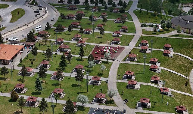 Sivas'ta mesire alanları, kene kabusu nedeniyle boş kaldı