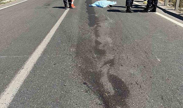 Sivas'ta tır yayalara çarptı: 1 ölü, 1 yararlı