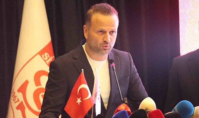Sivasspor teknik direktörlüğe Osman Zeki Korkmaz'ı getirdi