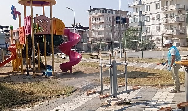 Söke'de park ve bahçelerde 'kene' mücadelesi