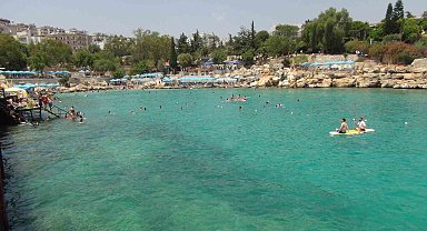 Tatlı ve tuzlu suyun birleştiği doğal havuz 'Yapraklı Koy'