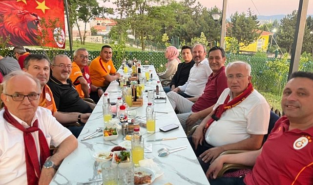 Tavşanlı'da Galatasaray'ın 25. lig şampiyonluğu coşkuyla kutlandı