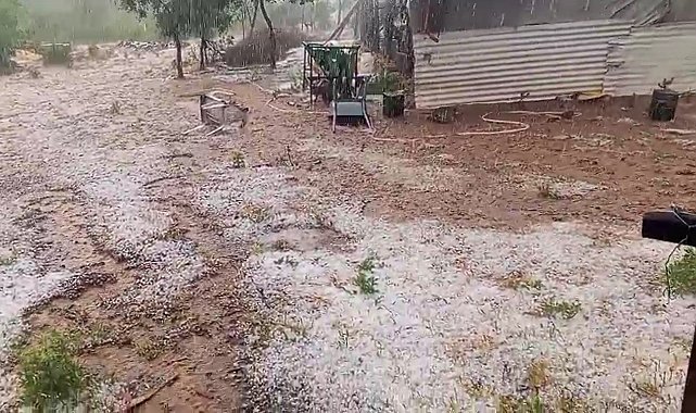 Tavşanlı'da sağanak yağmur ve dolu yağışı