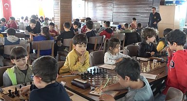 Tavşanlı'da satranç'ın şampiyonları belli oldu