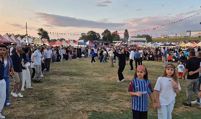 Tekirdağ'da 1 kilometrelik horon kuyruğu