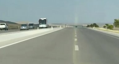 Ters şeritten giden kamyonet yürekleri ağza getirdi